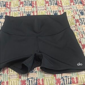 ALO Yoga Black Athletic Shorts for Performance